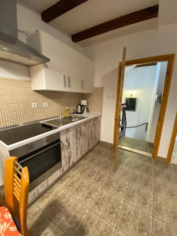 Apartments Sorgeto 스톤 외부 사진