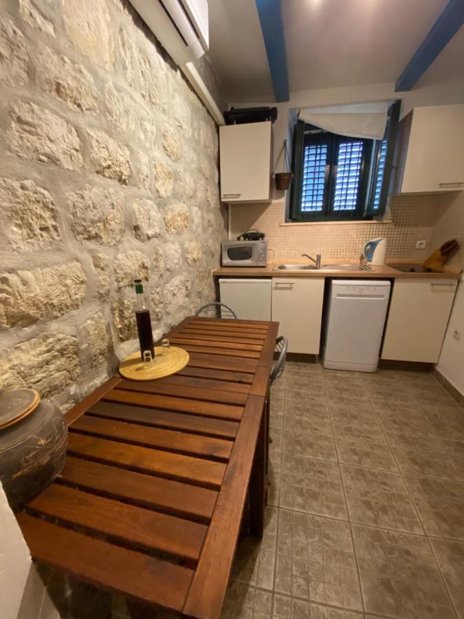 Apartments Sorgeto 스톤 외부 사진