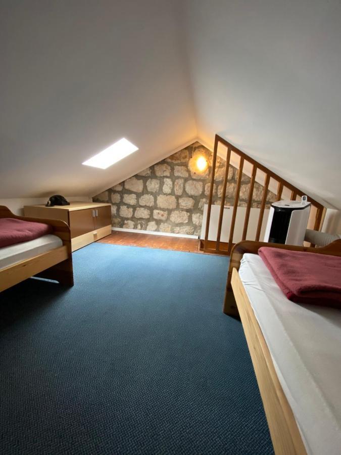 Apartments Sorgeto 스톤 외부 사진