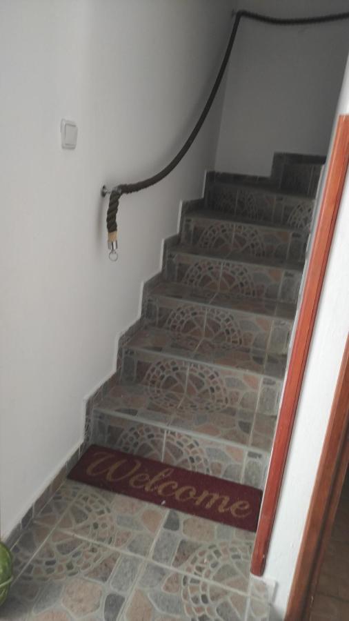 Apartments Sorgeto 스톤 외부 사진