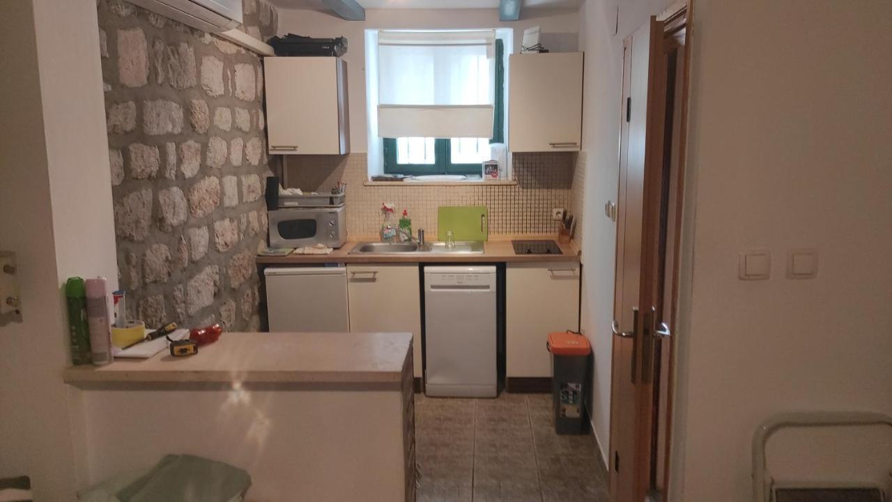 Apartments Sorgeto 스톤 객실 사진